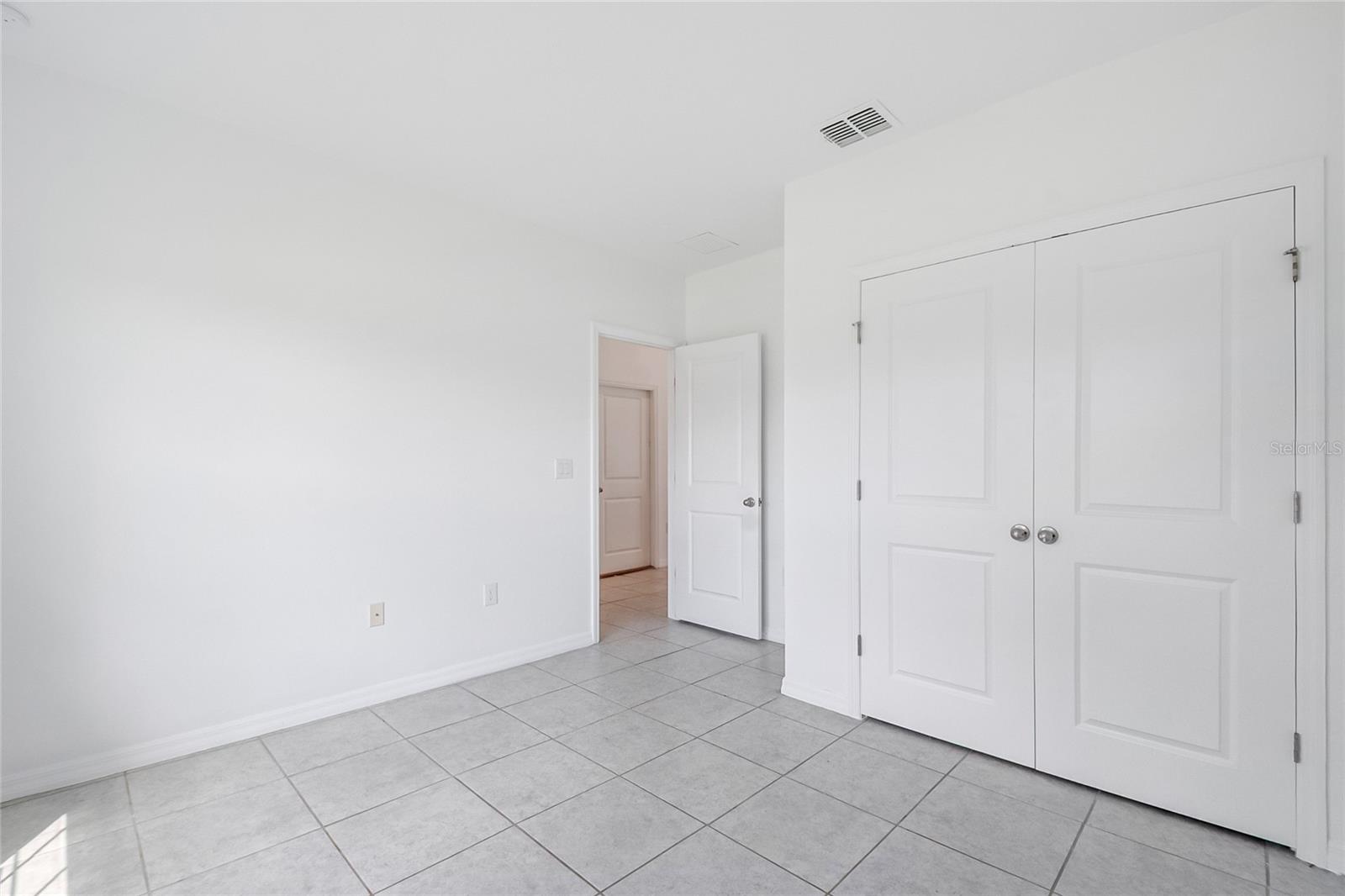 1109 Munster Ct Property Photo 7