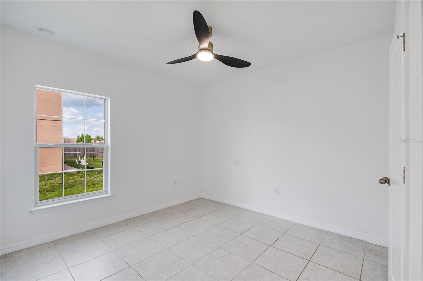 1109 Munster Ct Property Photo 33