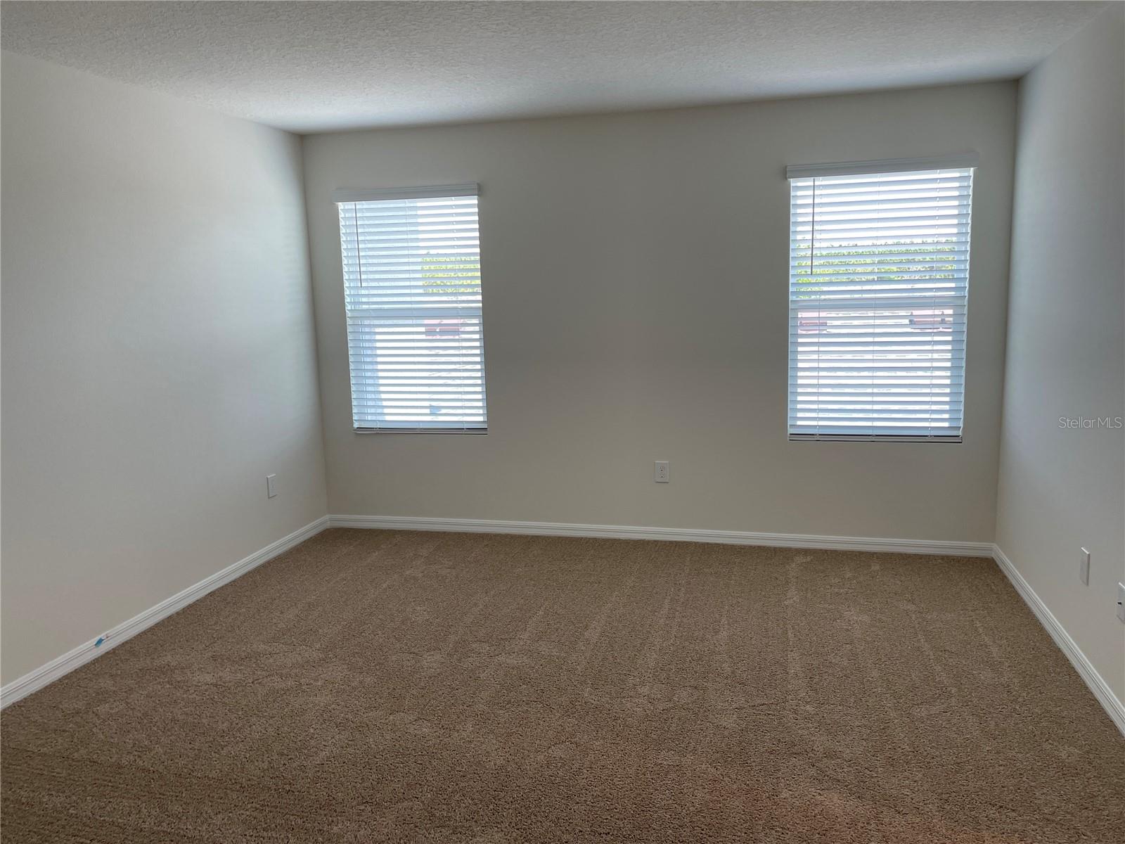 16347 Prairie School Dr Property Photo 5