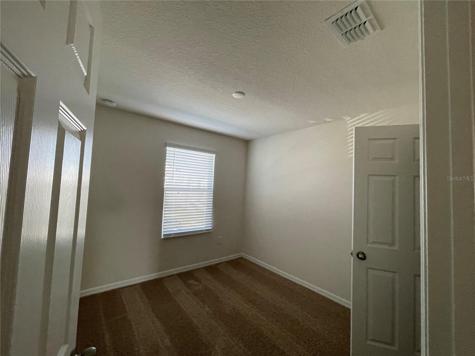 16347 Prairie School Dr Property Photo 14