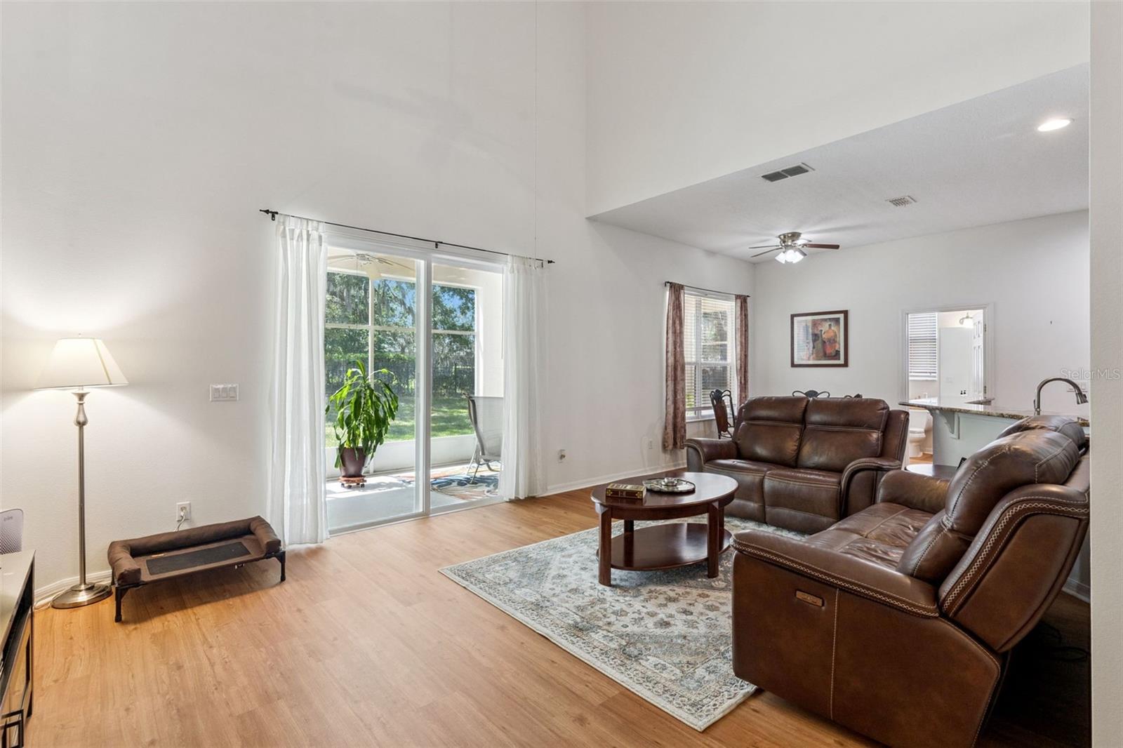 10125 Sandy Marsh Ln Property Photo 14
