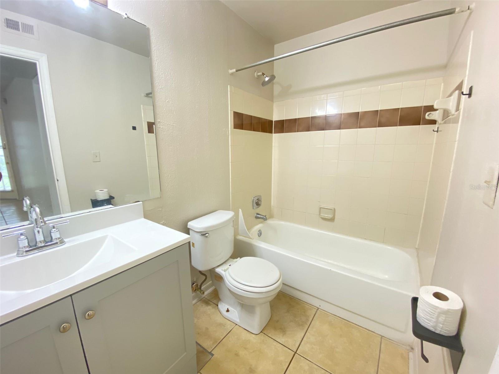 6100 Westgate Drive #103 Property Photo 22