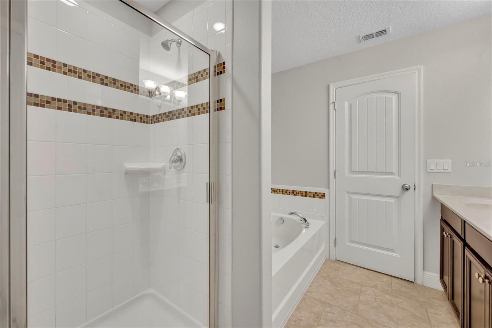 4209 Oakview Dr Property Photo 29