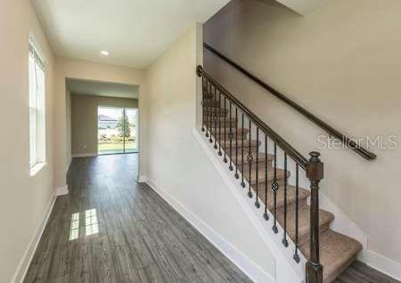 1391 Greenfield Loop Property Photo 3