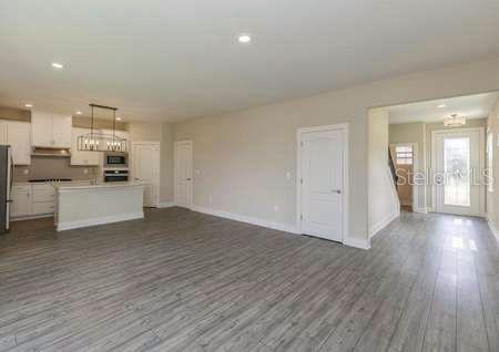 1391 Greenfield Loop Property Photo 4