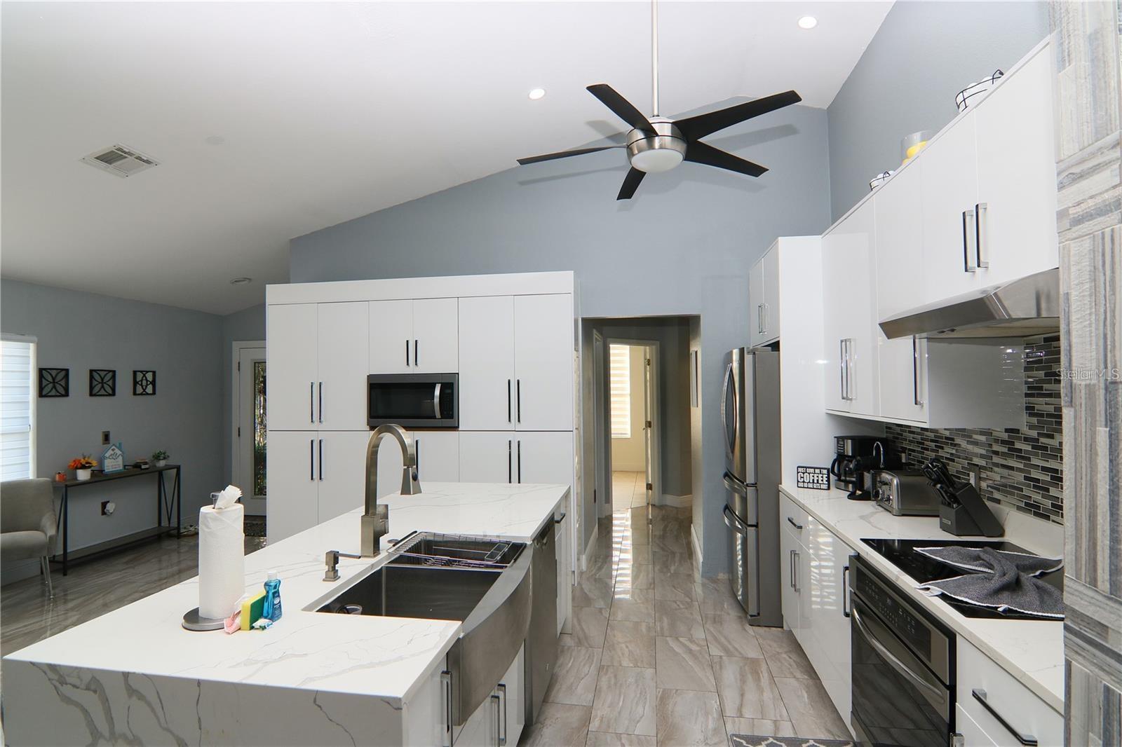 1470 Wedge Way Property Photo 5