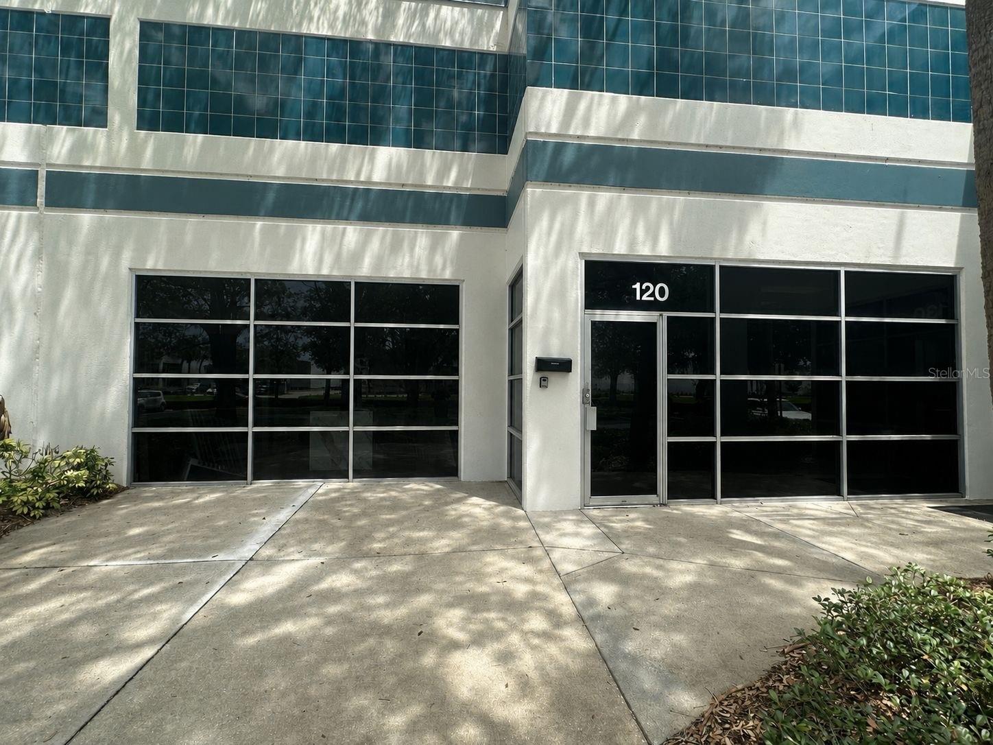 9777 Satellite Blvd Property Photo 1