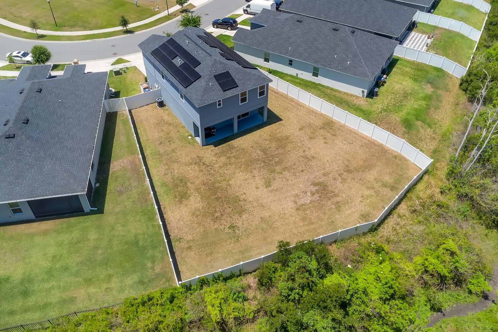 5533 Vigo Loop Property Photo 3