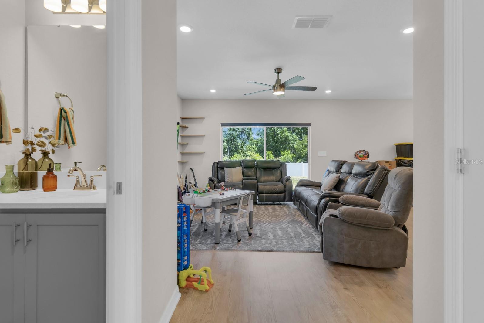 5533 Vigo Loop Property Photo 11