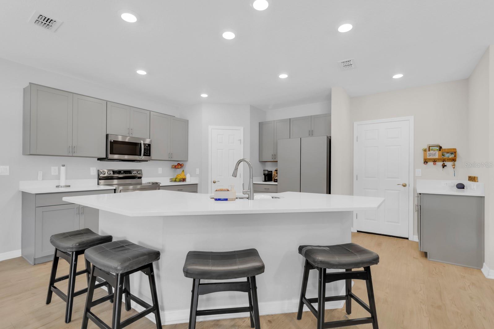 5533 Vigo Loop Property Photo 15