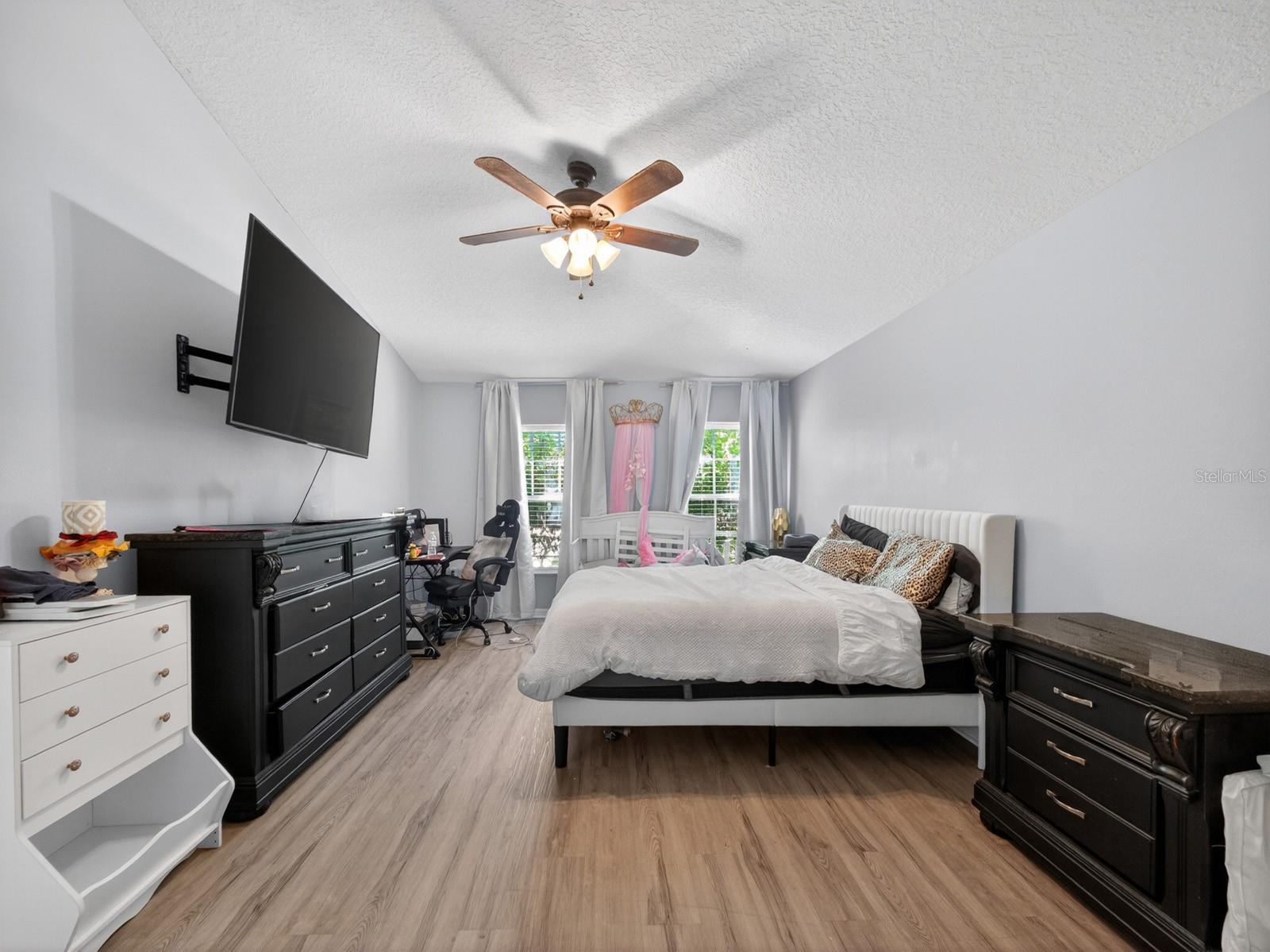 4020 Sunny Day Way Property Photo 17