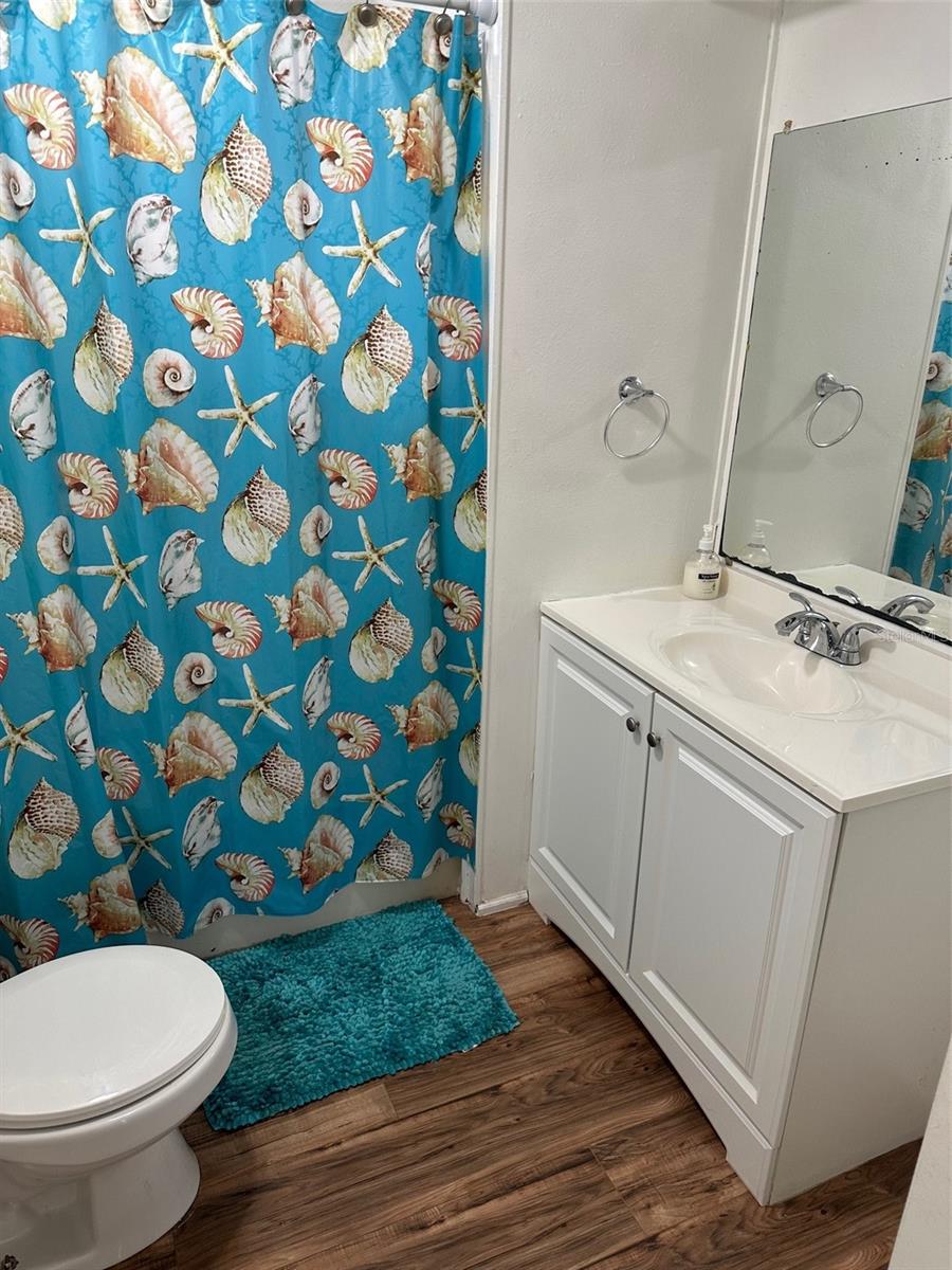 17110 Live Oak Ln Property Photo 11