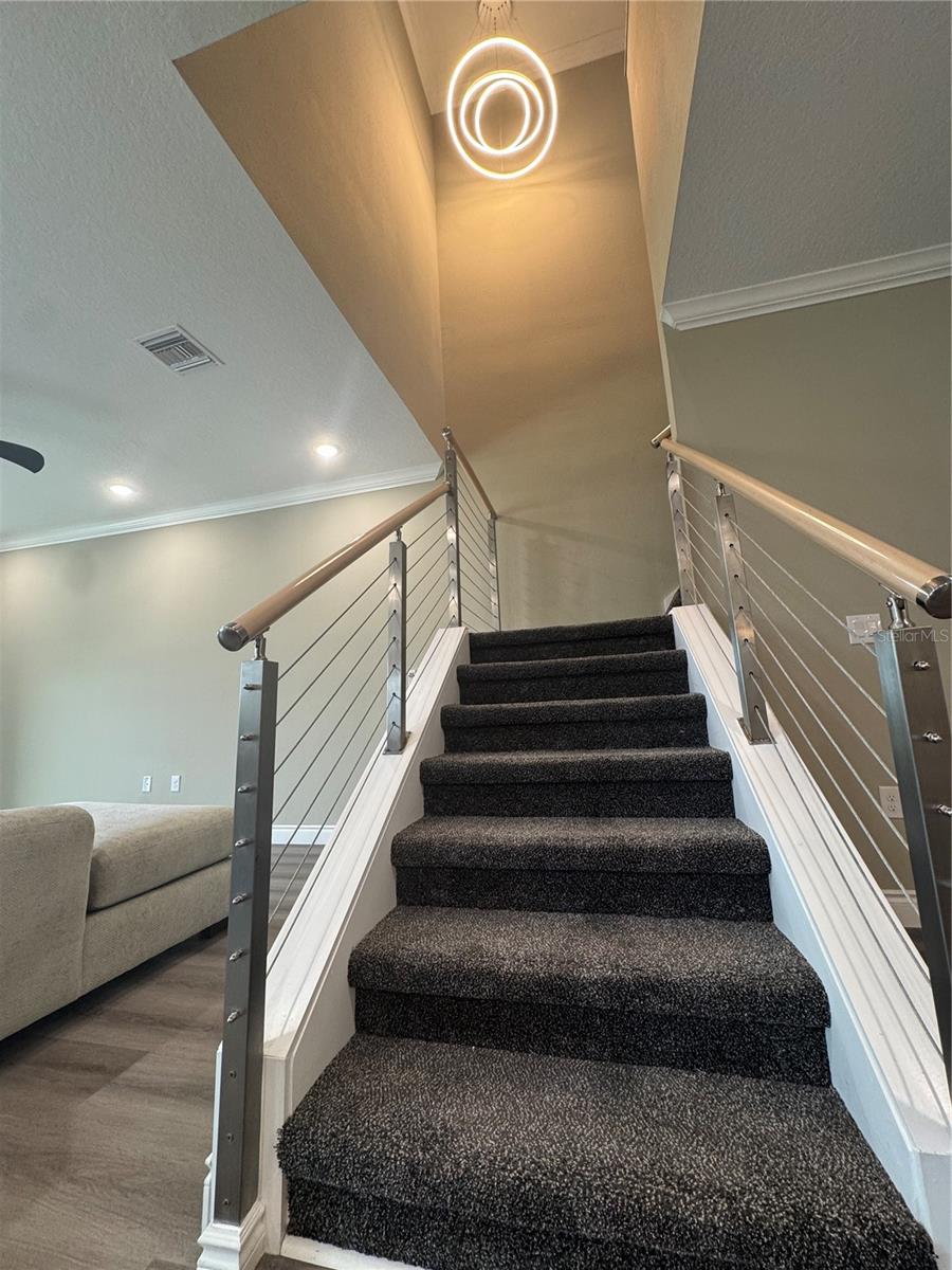 2037 Greenbriar Ter Property Photo 7