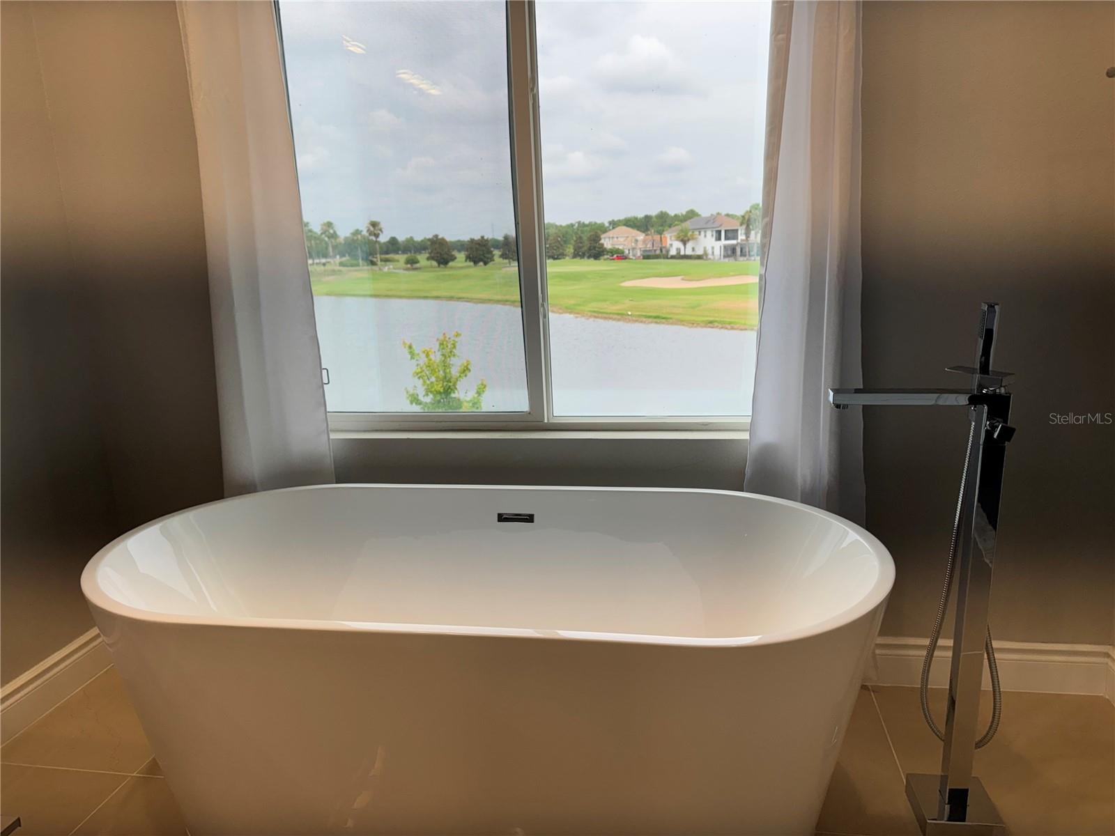 2037 Greenbriar Ter Property Photo 22