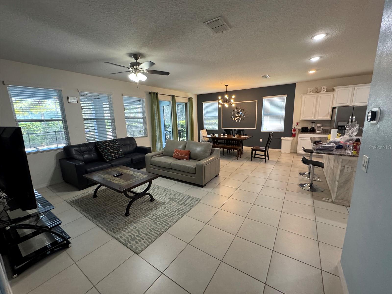 5231 Wildwood Way Property Photo 10