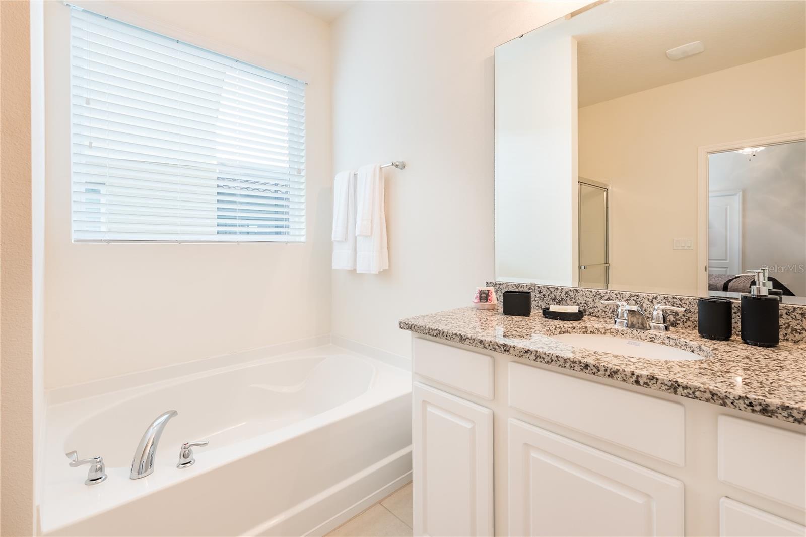 5231 Wildwood Way Property Photo 20