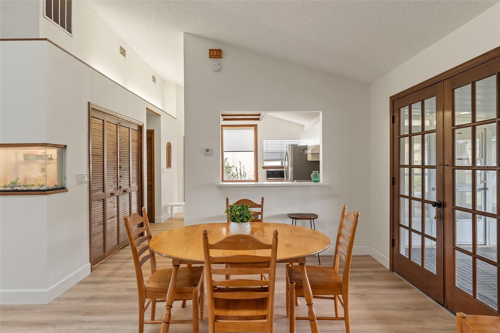 20 Macon Way Property Photo 8