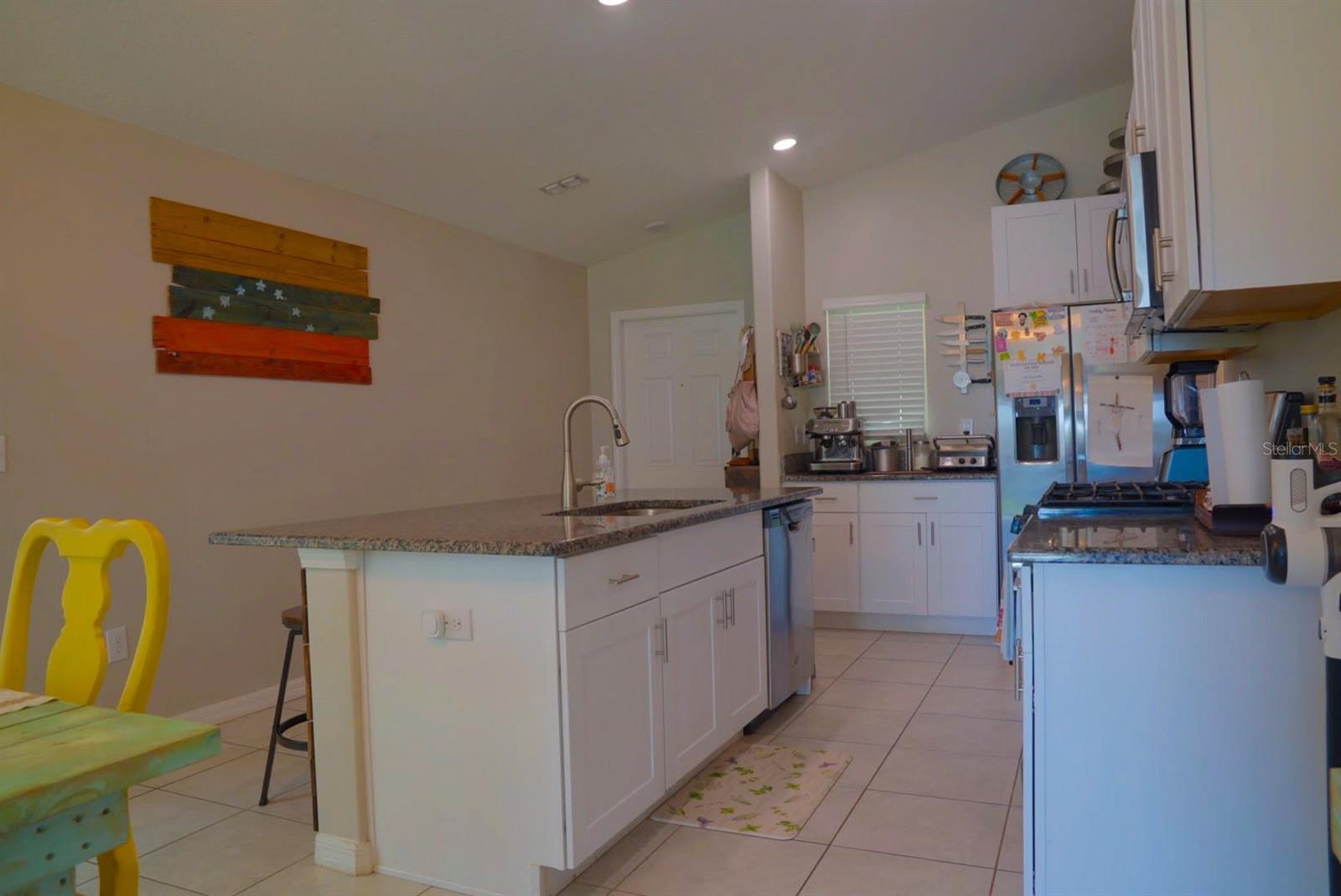 5104 Dandelion St Property Photo 6