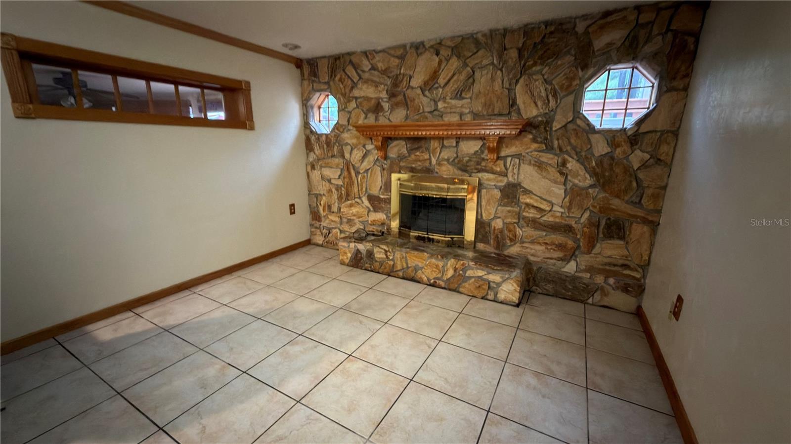 4076 S Oakhurst Dr Property Photo 32