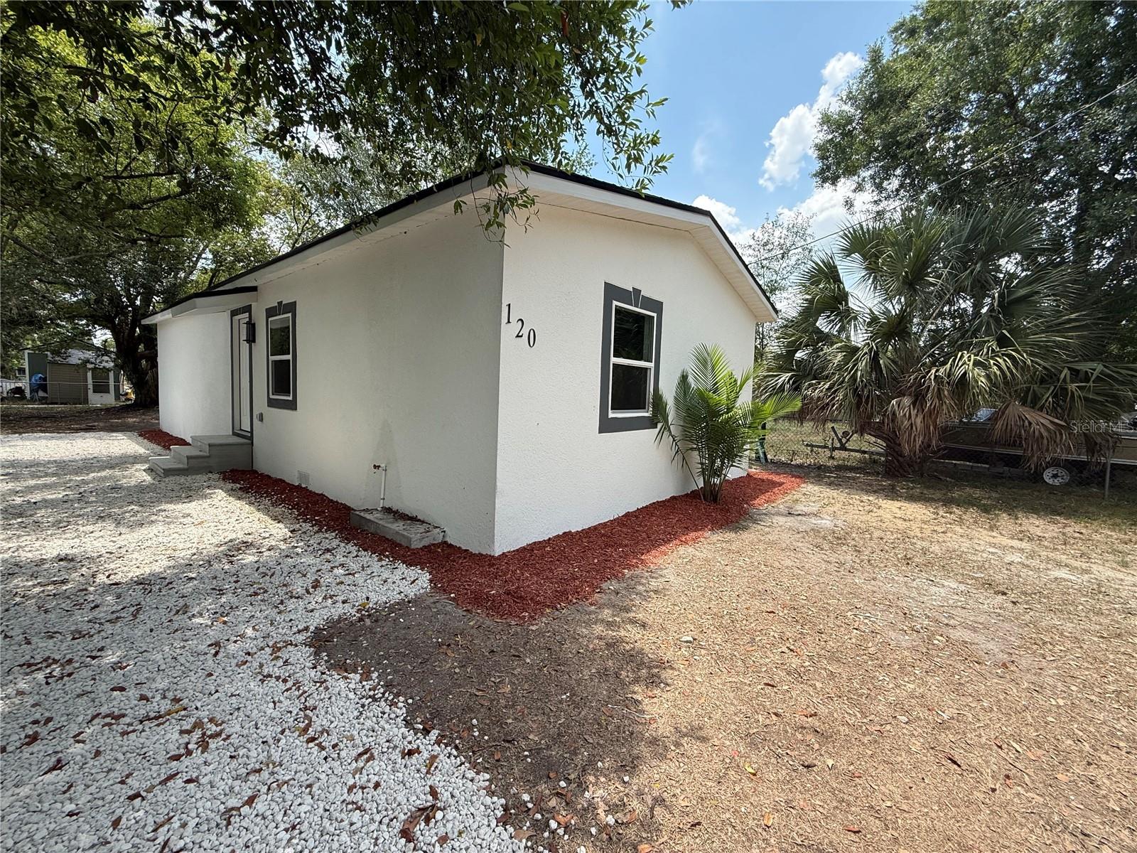 120 Herrick St Property Photo 1