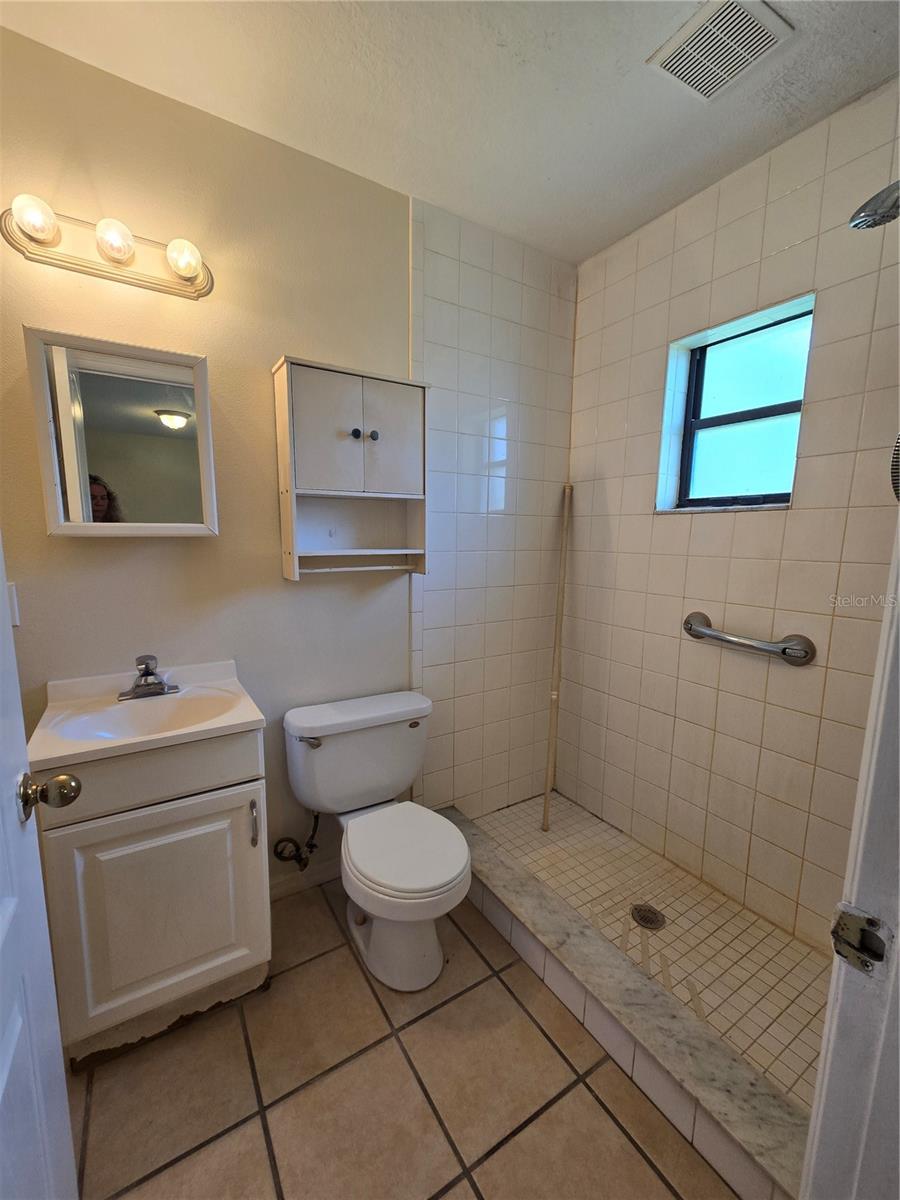 2150 Barbara Dr #2 Property Photo 5