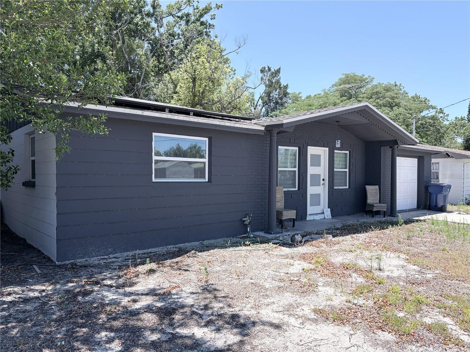 3818 Moog Rd Property Photo 5