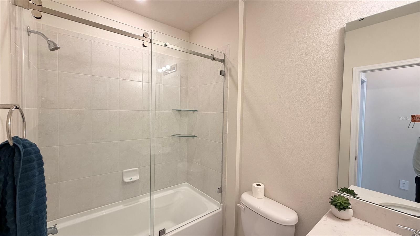 S5149843 Property Photo 37