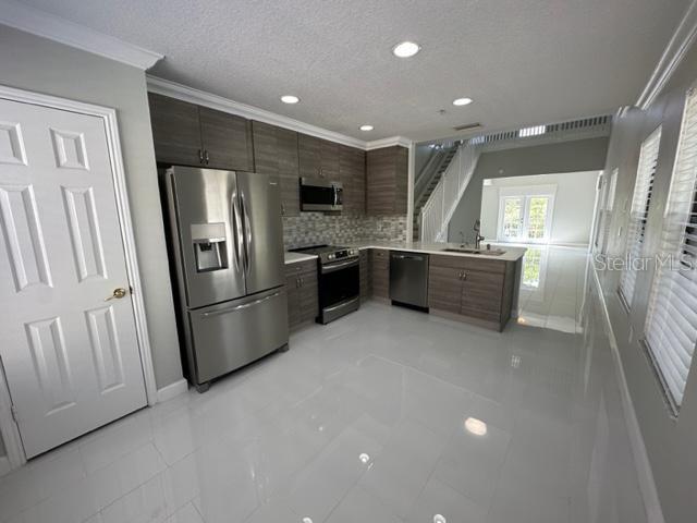 917 Waterside Ln #203 Property Photo 16