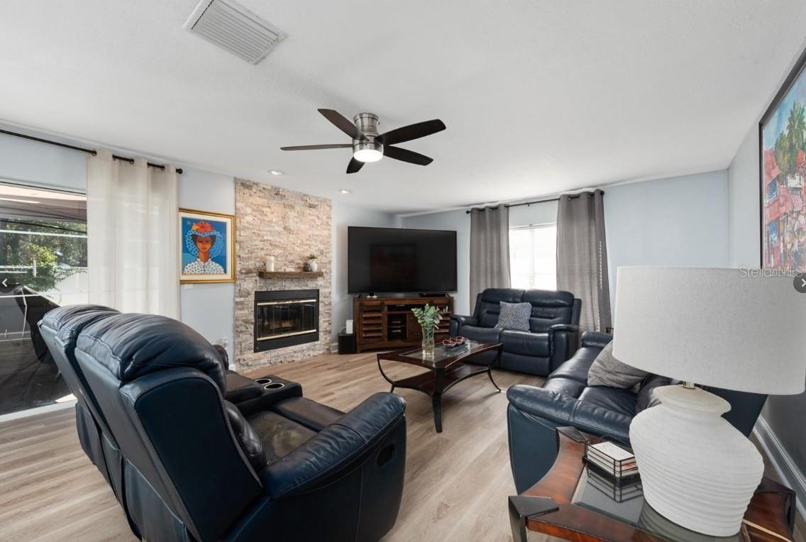 13129 Cog Hill Way Property Photo 7