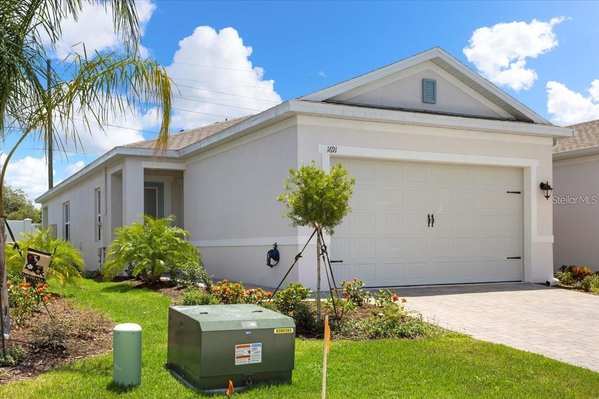 1691 KEY BAY TRL