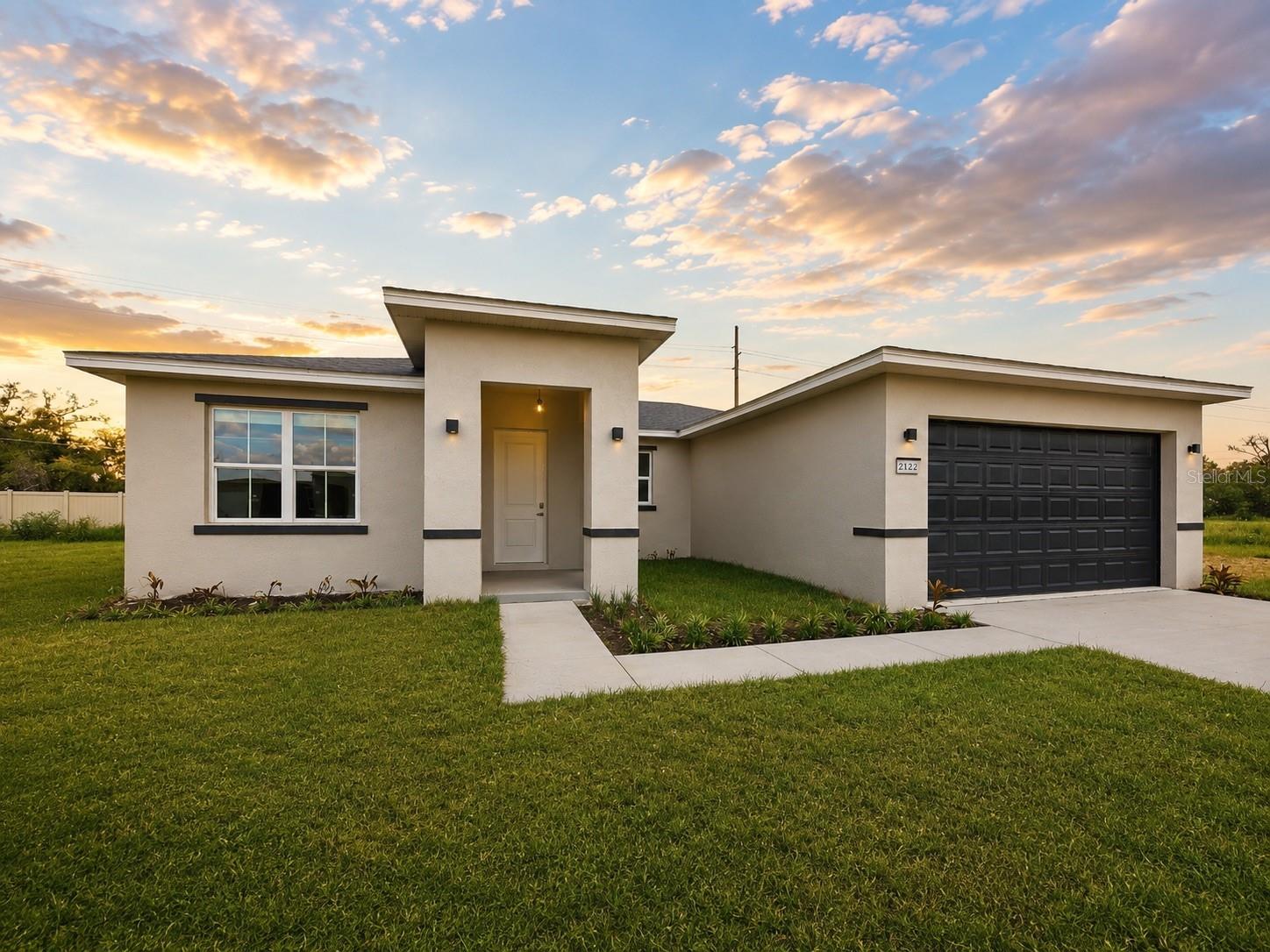 2122 RIVER HAWK LOOP Property Photo 1
