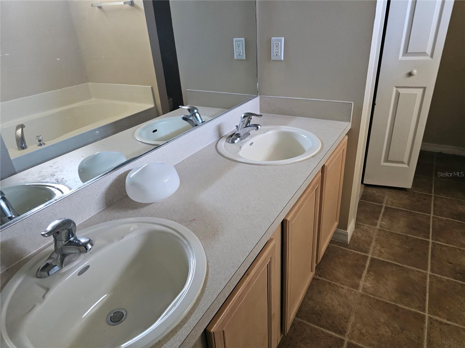 7 Haddock Way Property Photo 7