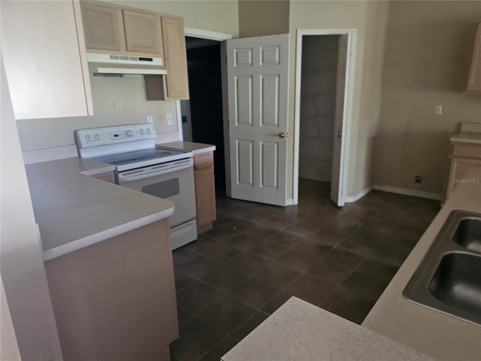 7 Haddock Way Property Photo 13