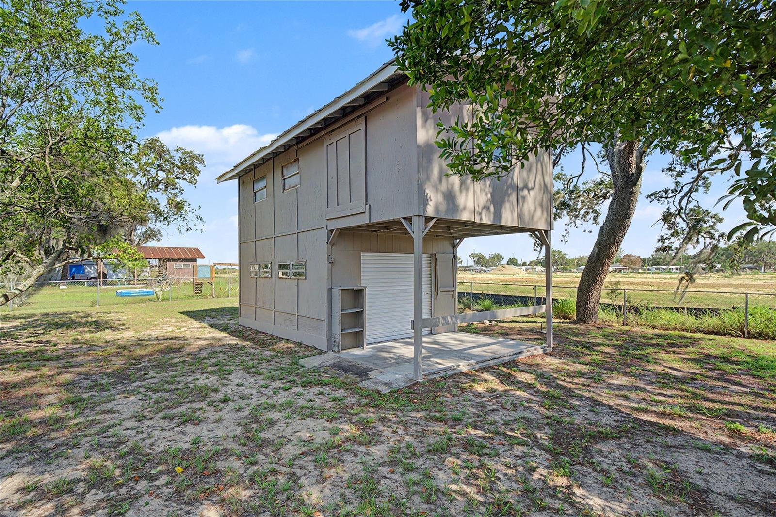 4717 Howard St Property Photo 3