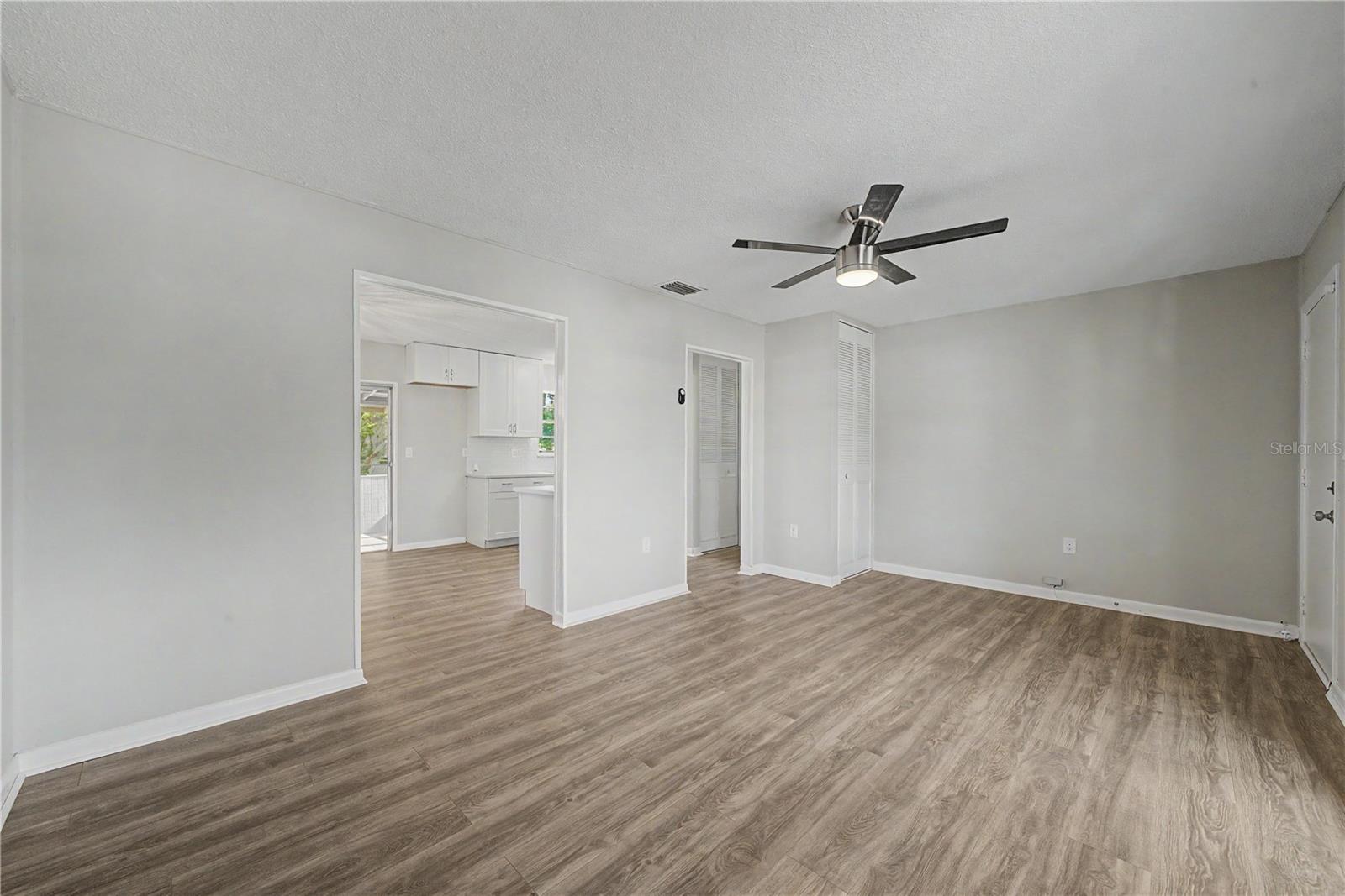 4717 Howard St Property Photo 12