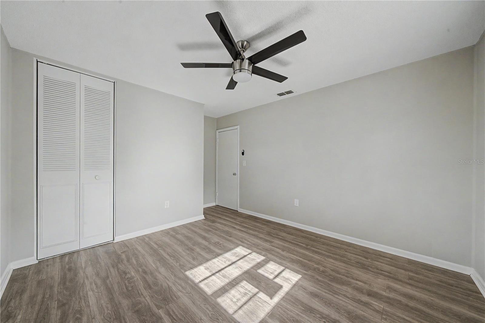 4717 Howard St Property Photo 32