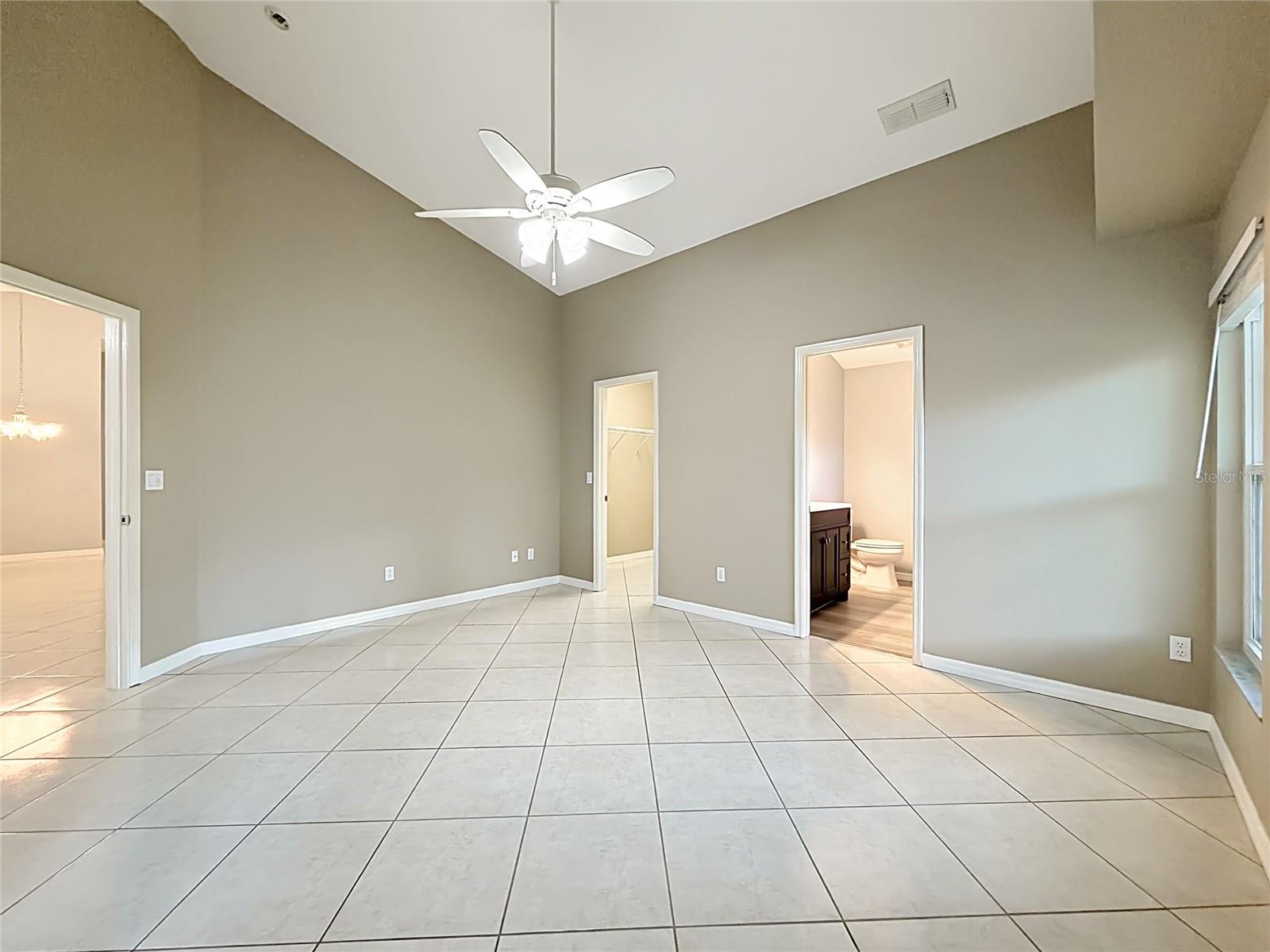 3811 Westerham Dr Property Photo 32