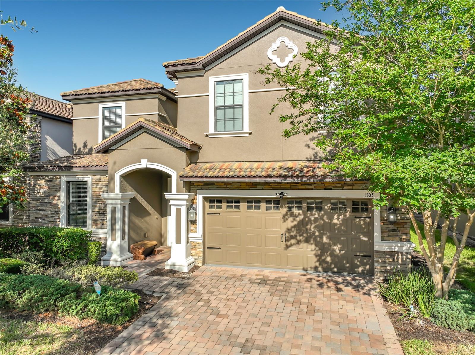 1505 Rolling Fairway Dr Property Photo 2