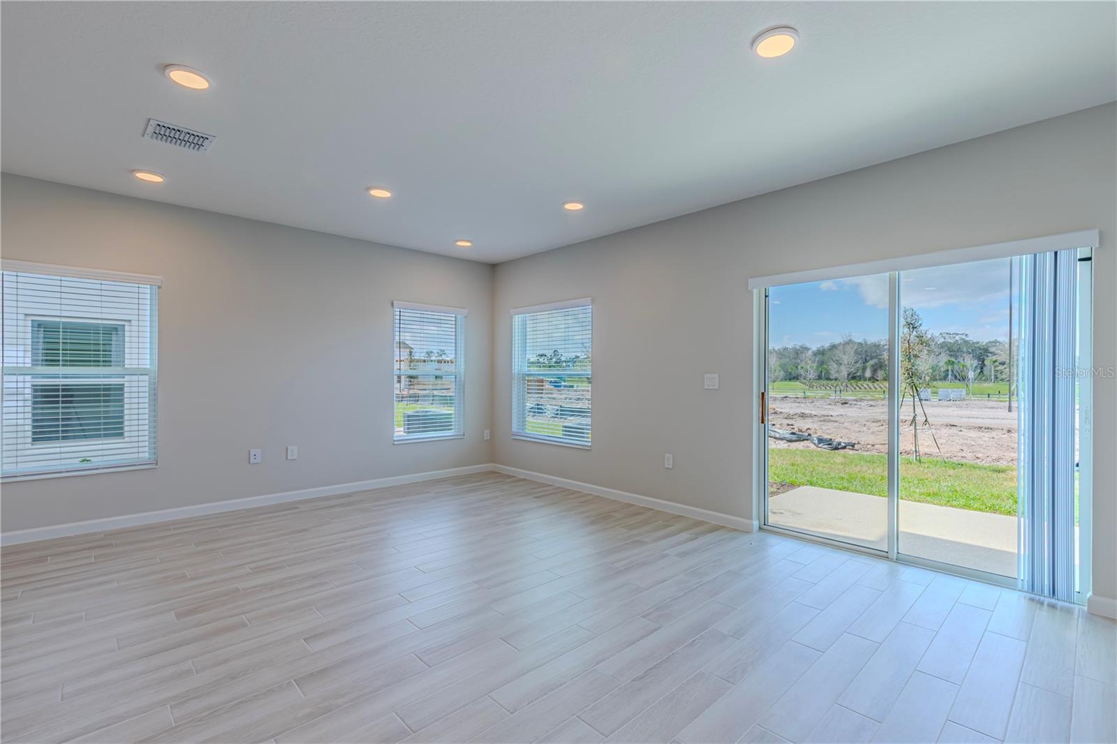 5060 Rain Shadow Dr Property Photo 16