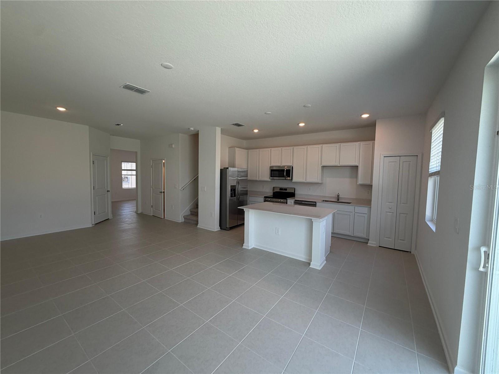 3060 Chromatic St Property Photo 3