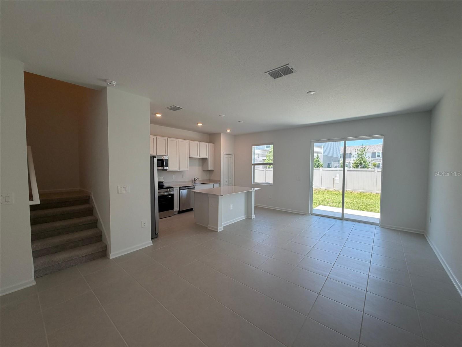 3060 Chromatic St Property Photo 5