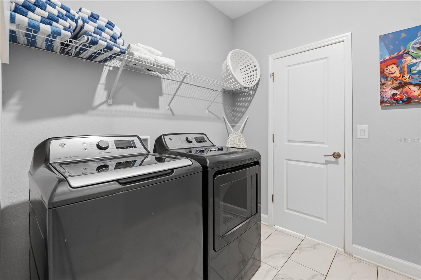 4266 Paragraph Dr Property Photo 60