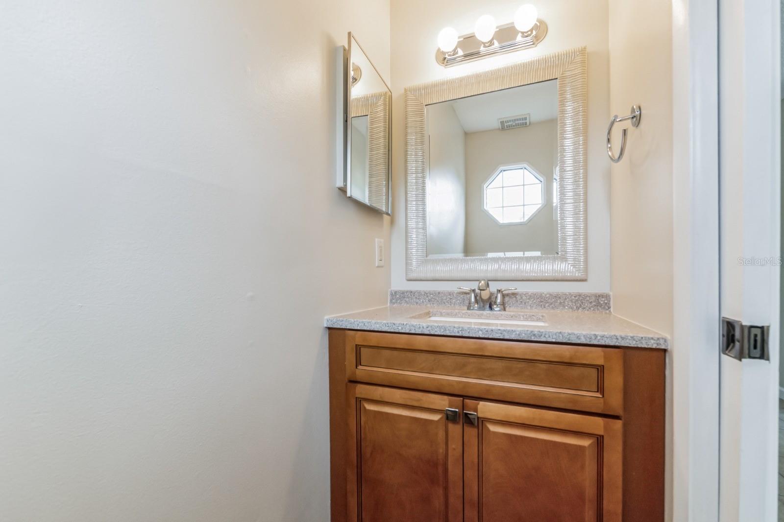 2748 Candlewood Ct Property Photo 5
