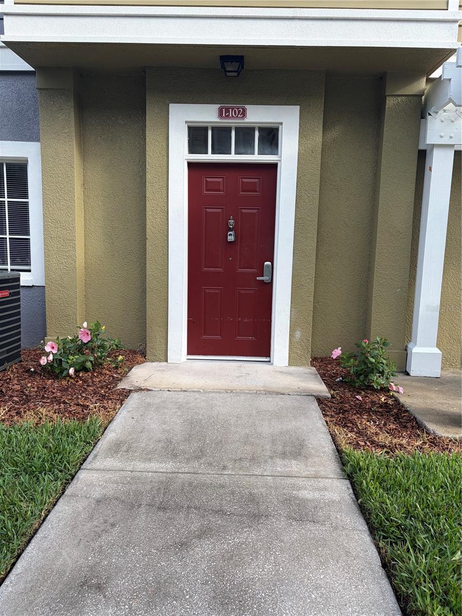 2610 LODI CIR #102 Property Photo 1