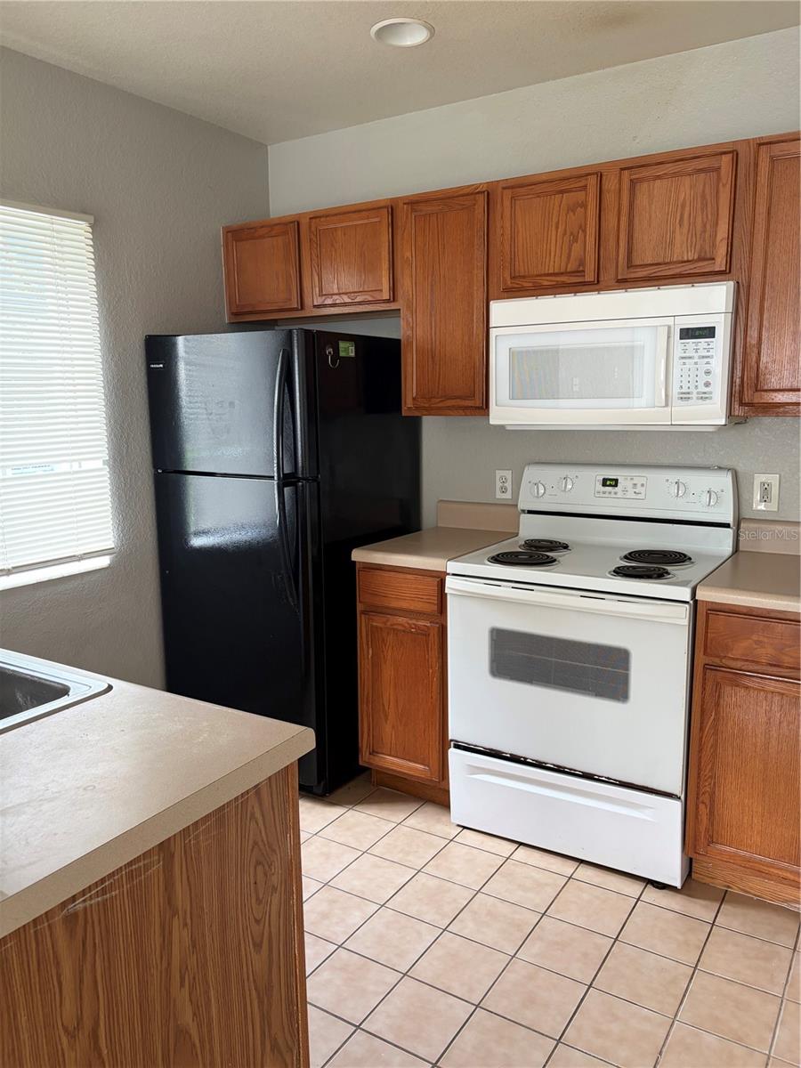 2610 Lodi Cir #102 Property Photo 12