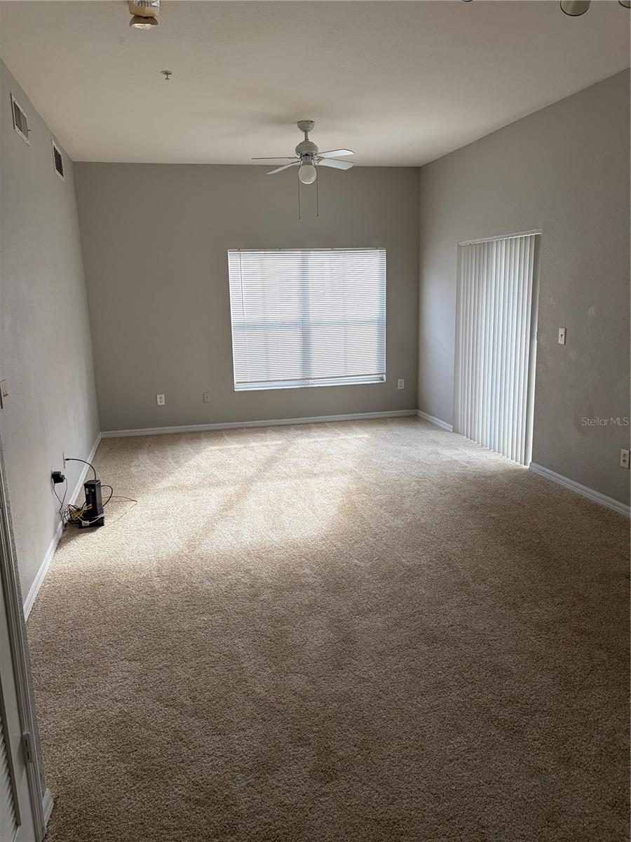 2610 Lodi Cir #102 Property Photo 13