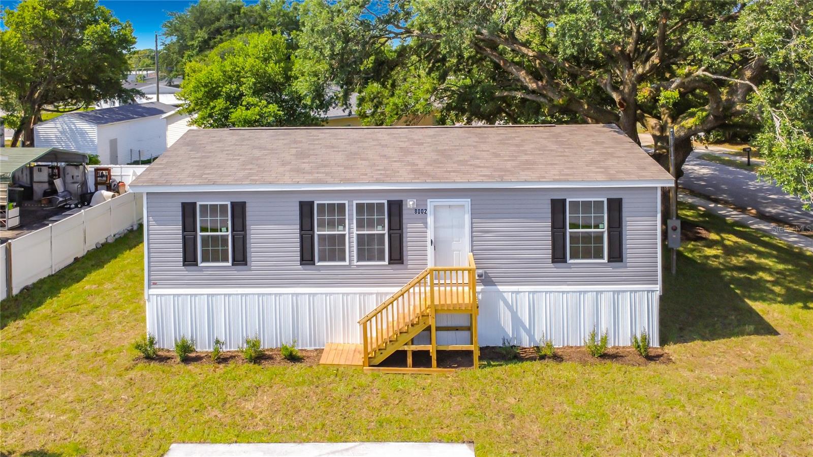 8002 Mobilaire Dr Property Photo 5