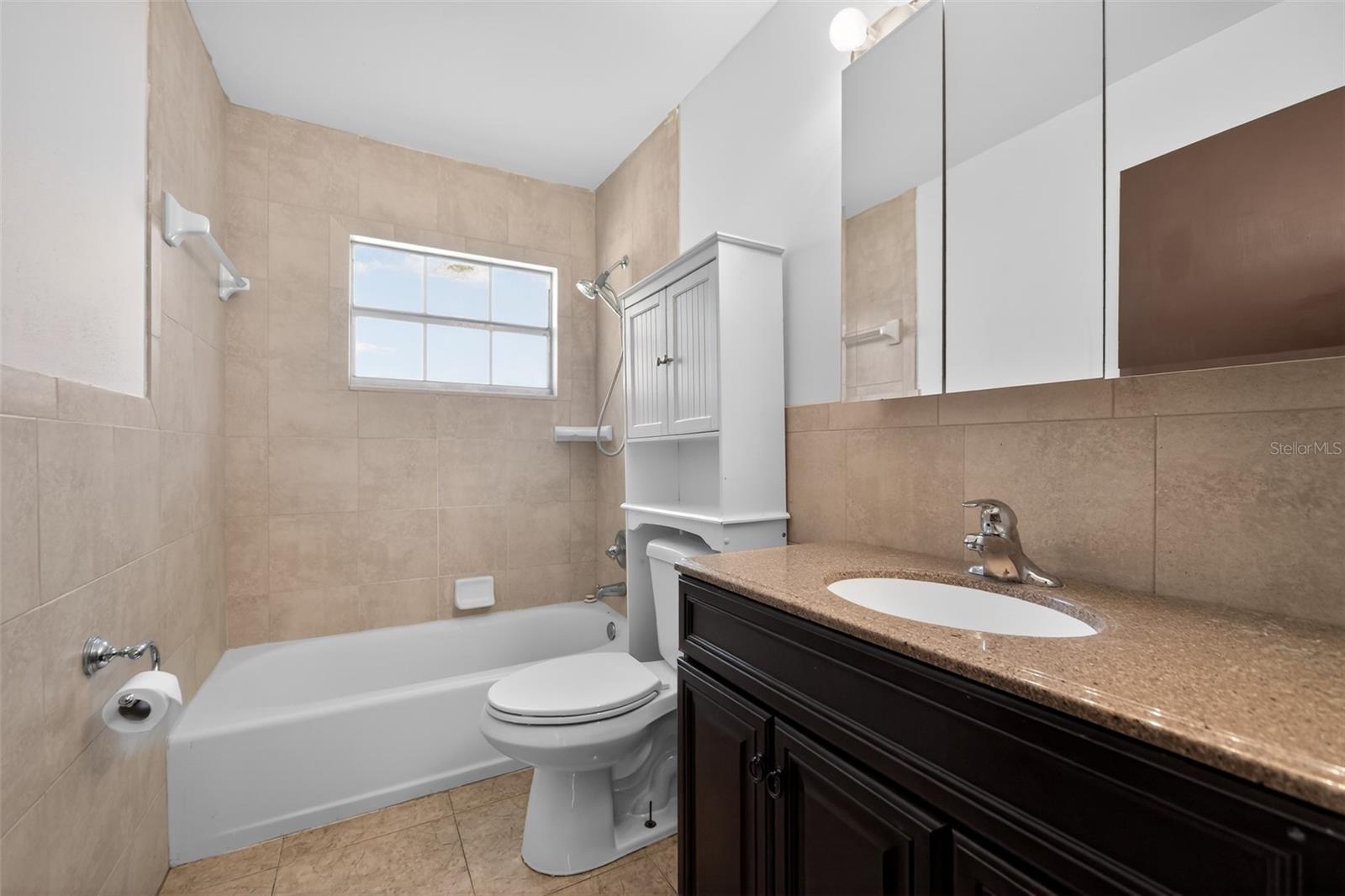 755 Park Ln Property Photo 19