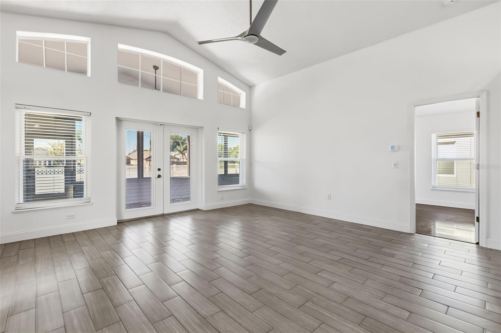 1746 Westminster Trl Property Photo 10