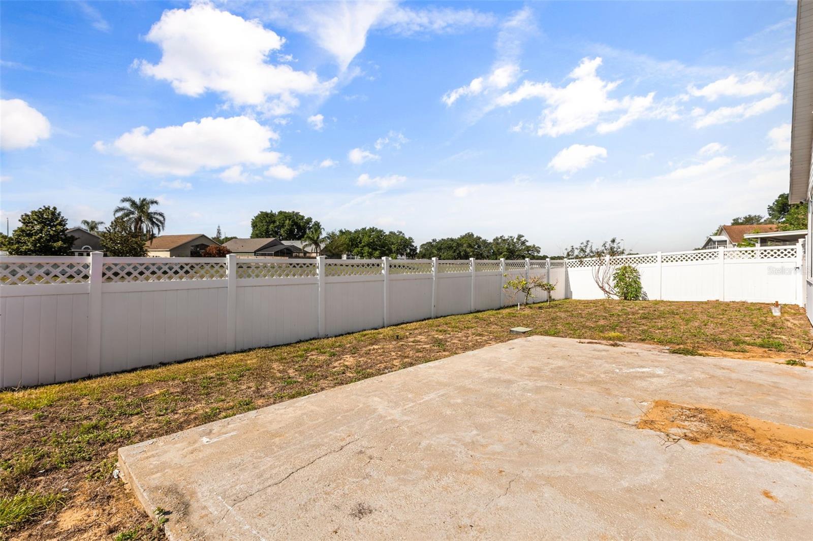 1746 Westminster Trl Property Photo 23